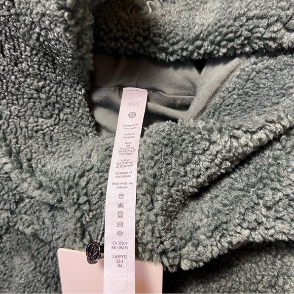 NWT Lululemon Scuba Oversized Sherpa Fleece 1/2 Zip, Pullover Hoodie - Picture 4 of 5